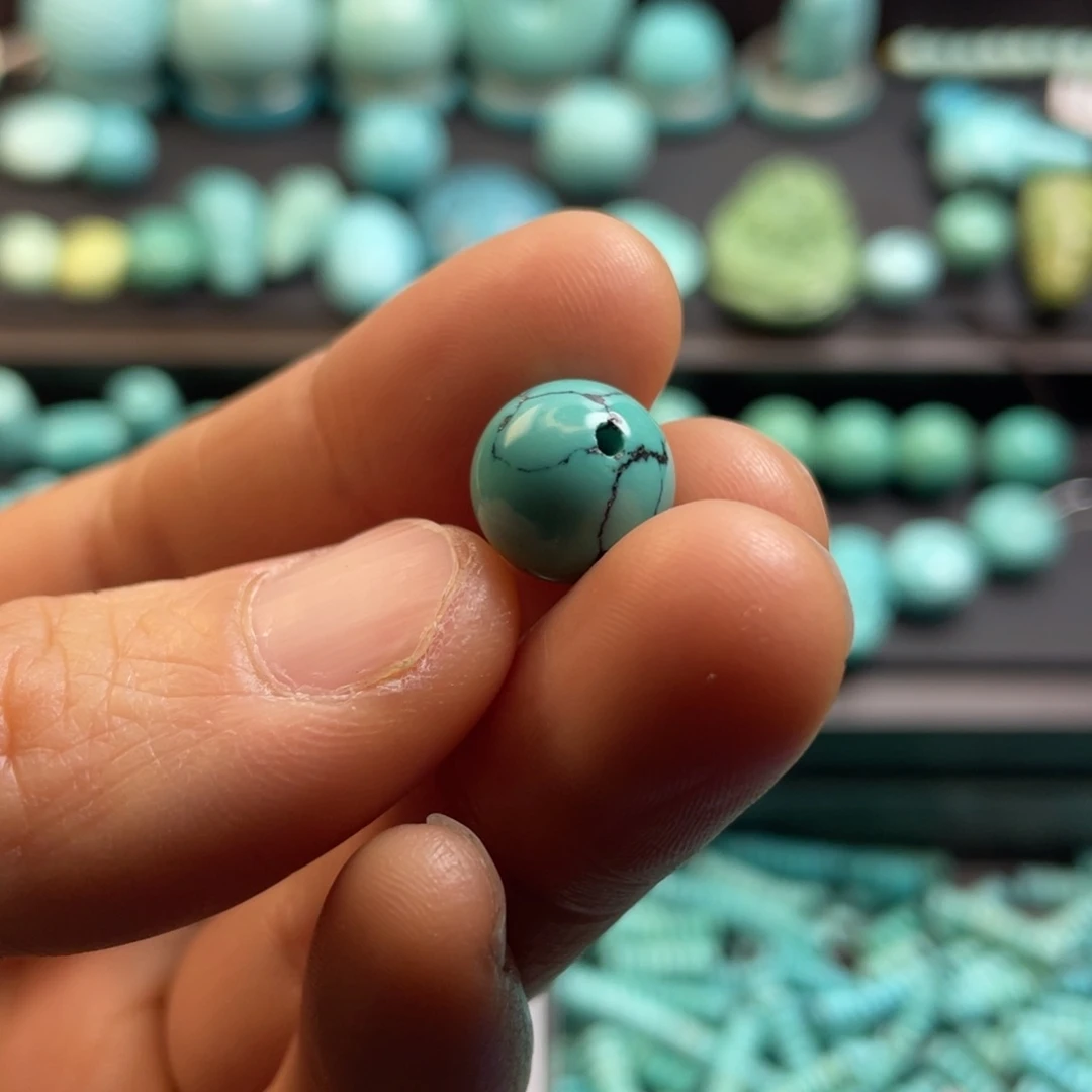 绿松石颈饰未镶嵌猪**灵