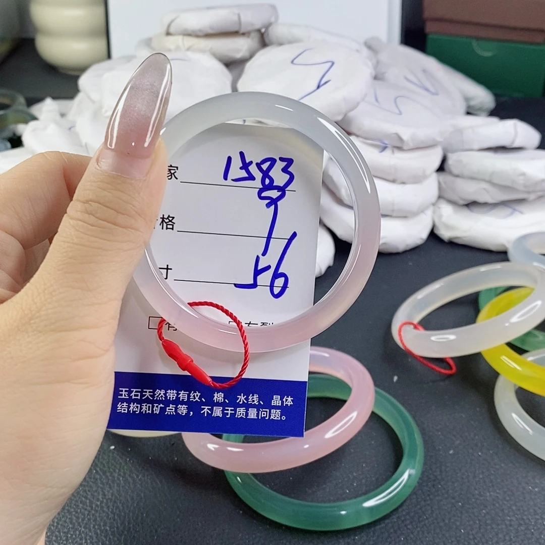 玛瑙/玉髓未镶嵌手镯
