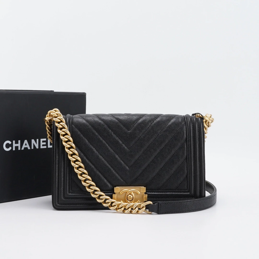 95新 Chanel/香奈儿 95新【白菜】 leboy中号荔枝纹/BG22014307