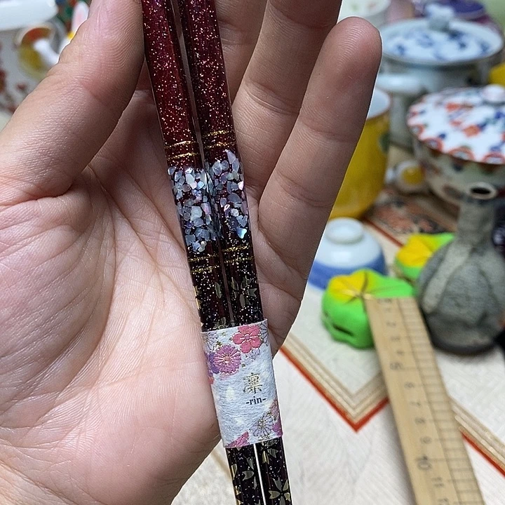 紫砂茶盘杯子和酒等饮料中添加一些酒精成分及