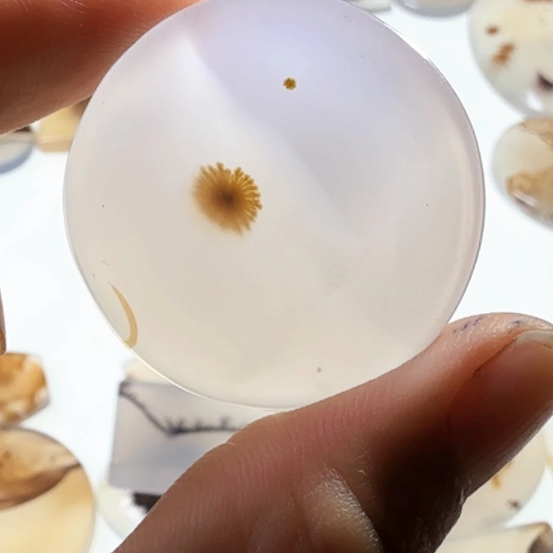 玛瑙/玉髓未镶嵌珠宝半成品