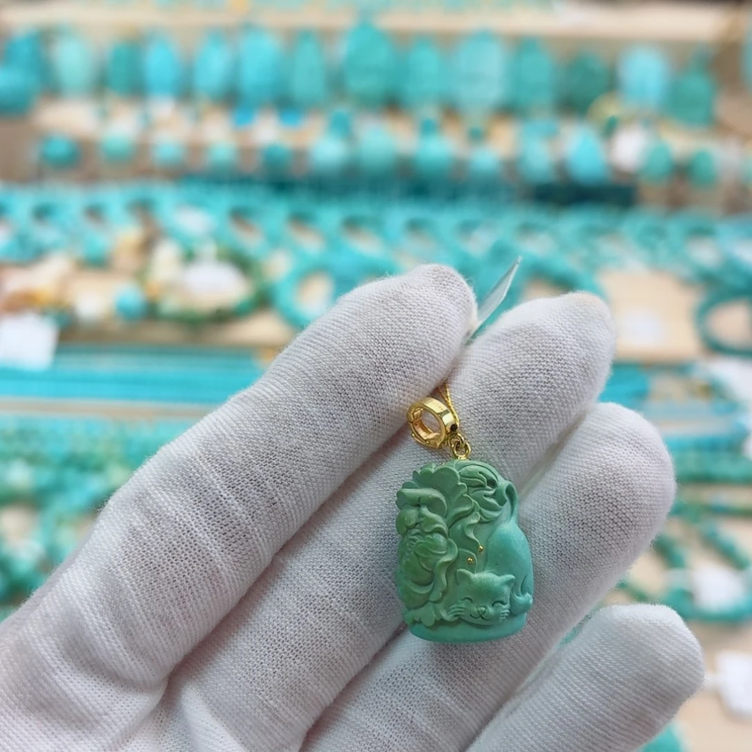 绿松石18K金镶嵌珠宝奇石