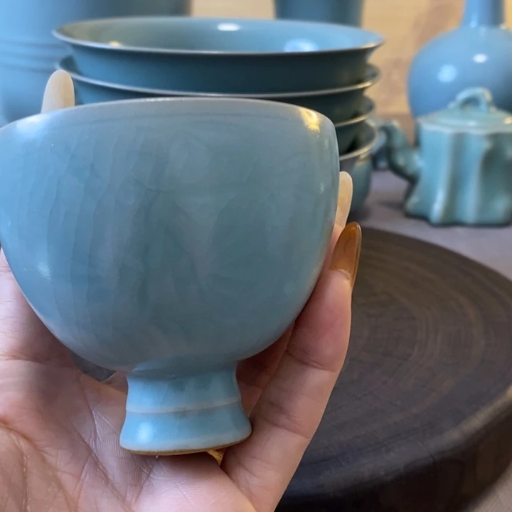 在***）瓷片鸡心杯一一一一一一一