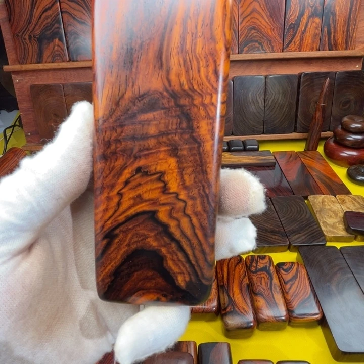 皆***空微凹黄檀（南美大红酸枝）我是不是应该好好