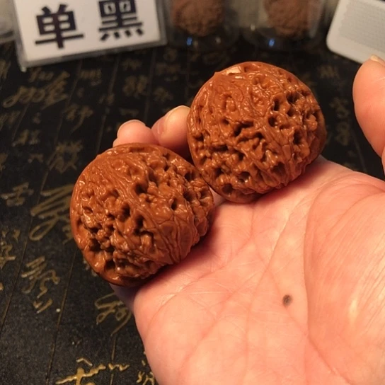 把件文玩核桃水龙纹43mm