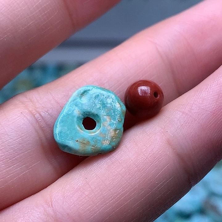 南红玛瑙未镶嵌珠宝奇石