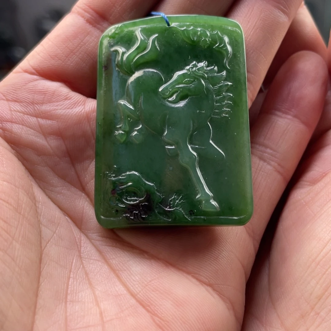 未镶嵌和田玉把件