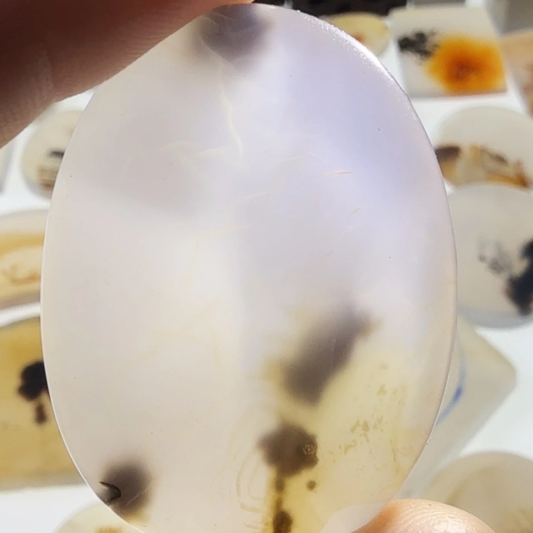 玛瑙/玉髓未镶嵌珠宝半成品