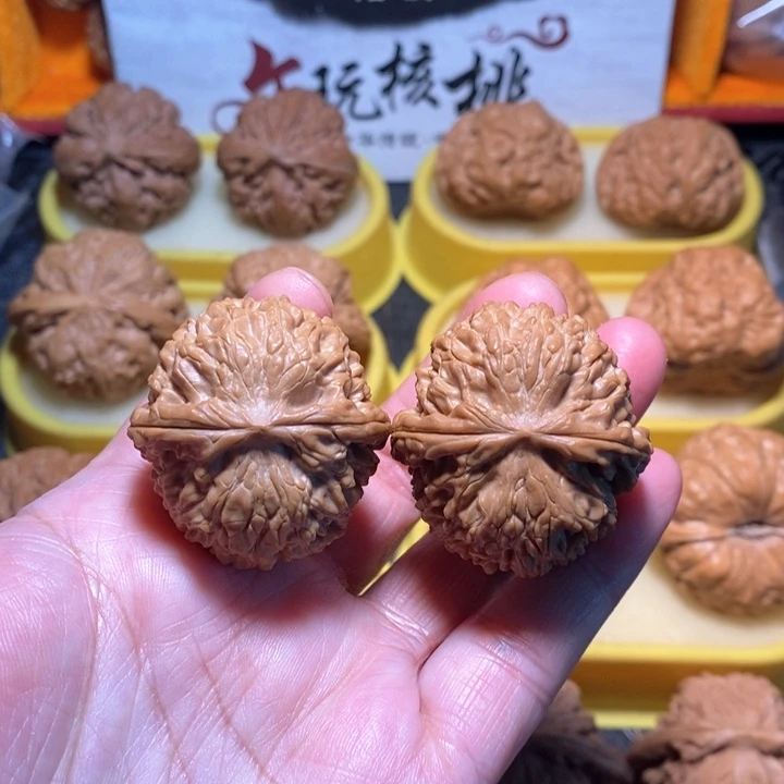 文玩核桃把件龙眼 35 36