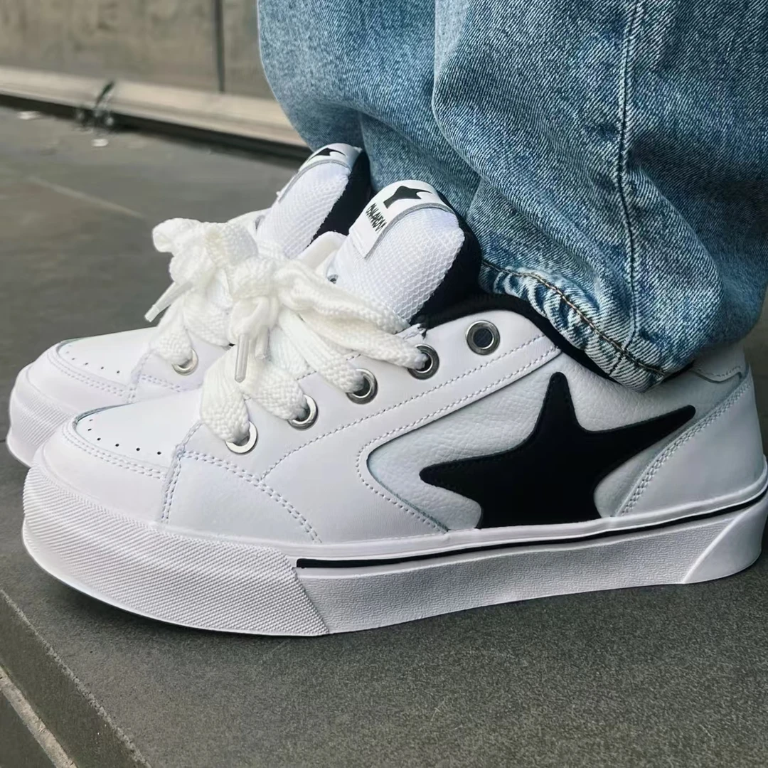 新款百搭国潮低帮ins面包鞋学生男女休闲板鞋