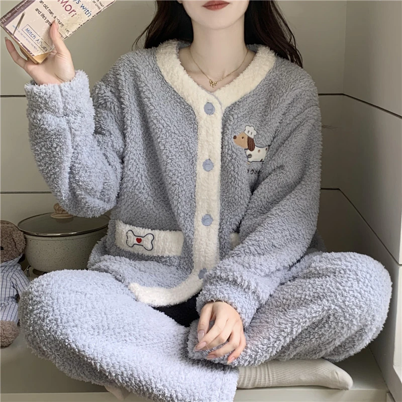 新款开衫法兰绒睡衣女冬季加厚长袖珊瑚绒保暖卡通秋冬家居服套装