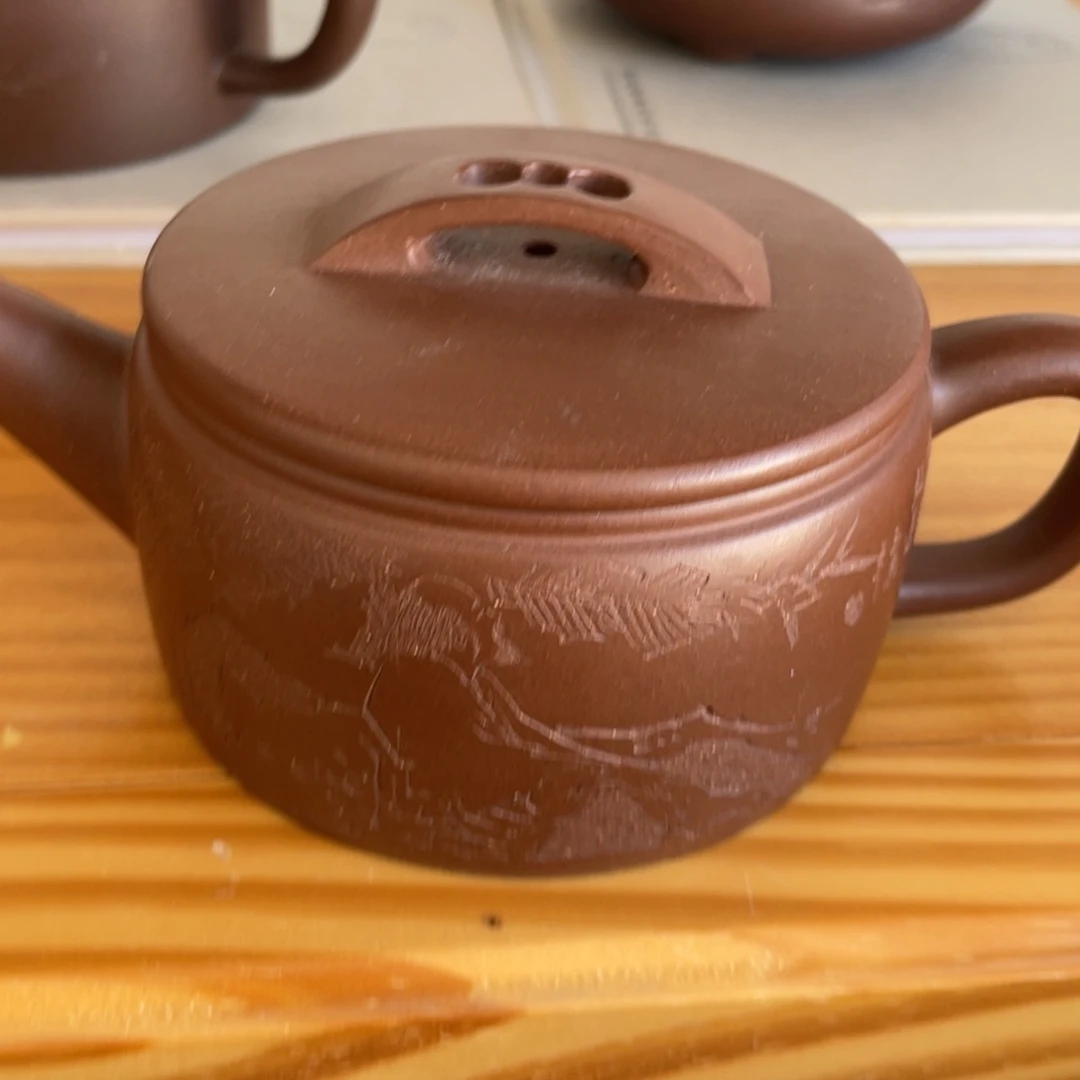 茶壶底槽青紫砂艺术作品