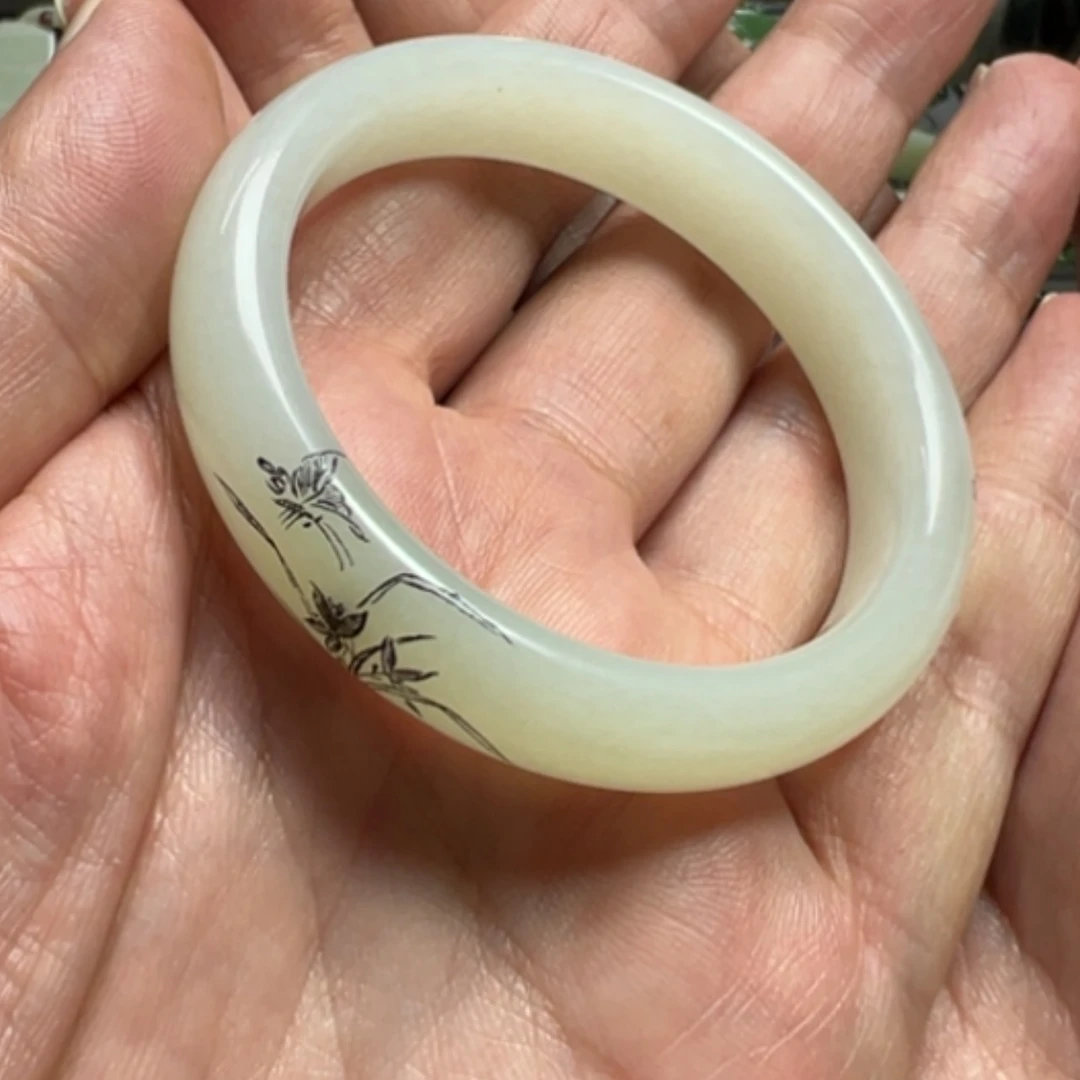 【闪购商品】未镶嵌手镯和田玉