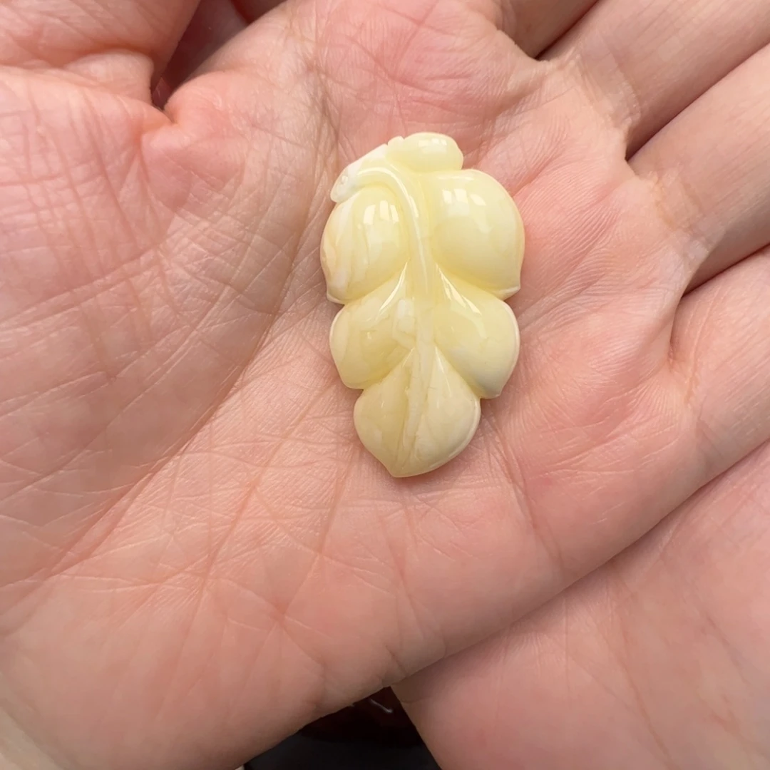 蜜蜡未镶嵌裸石蜜蜡