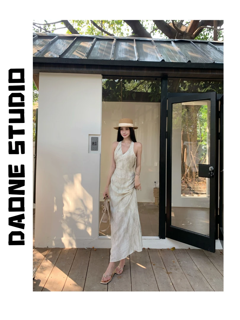 DAONE法式V领高级感褶皱气质绑带收腰长款白色修身显瘦开叉连衣裙