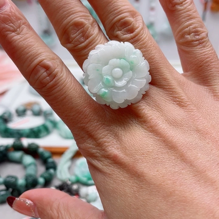 翡翠未镶嵌手链戒指