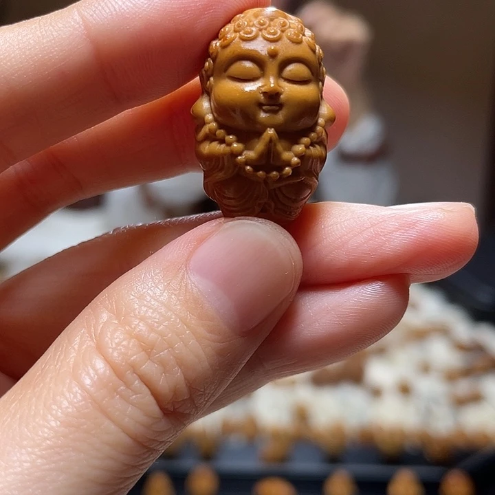 橄榄核吊坠宝宝佛