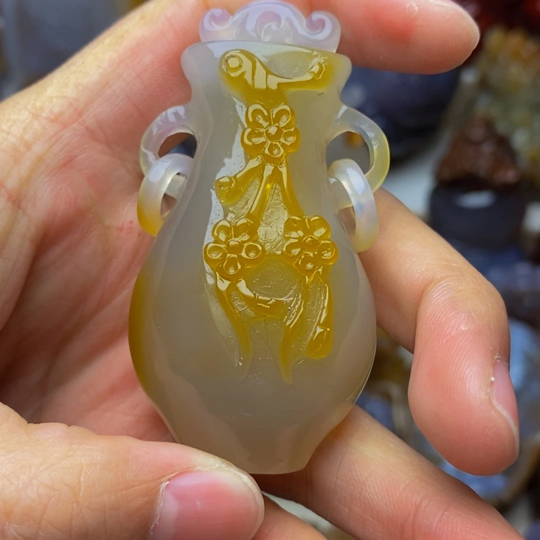 玛瑙/玉髓手把件未镶嵌