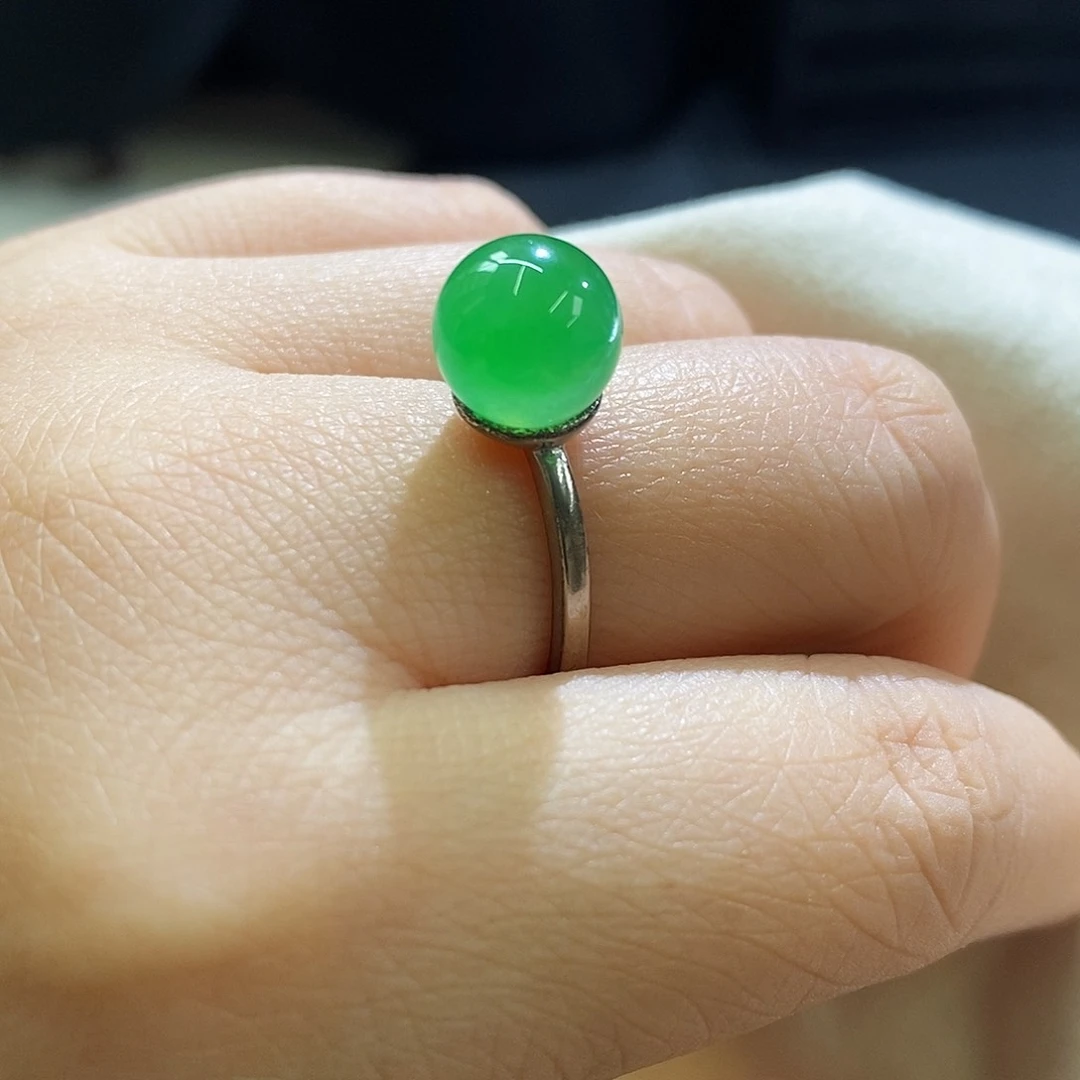 翡翠挂件未镶嵌卡9.2