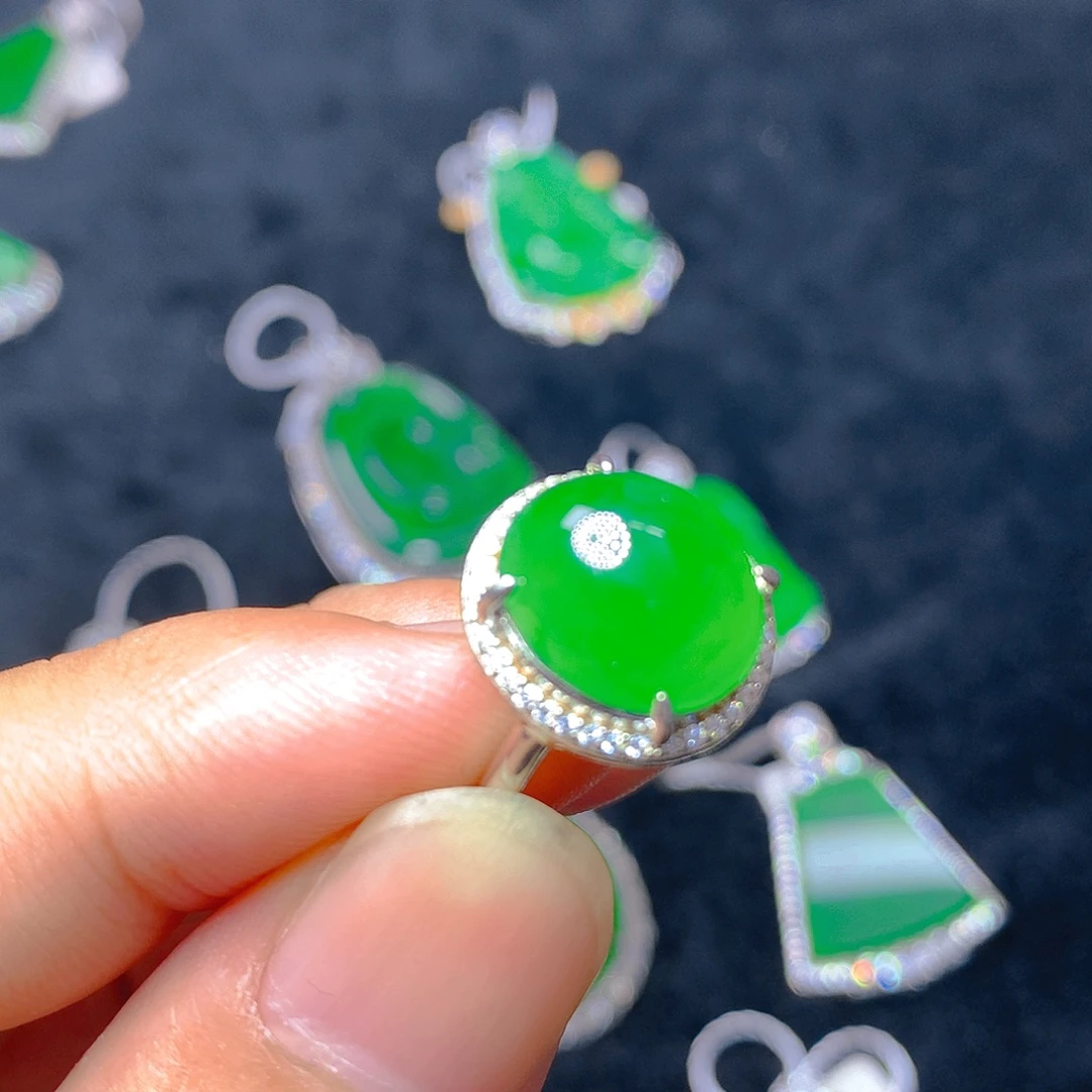 翡翠银S925镶嵌颈饰