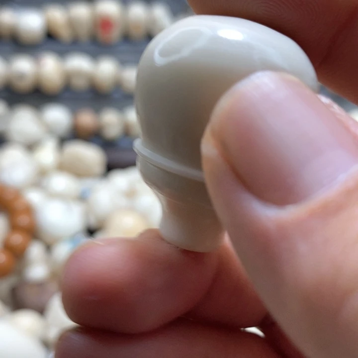 梁***拉菩提根/象牙果吊坠