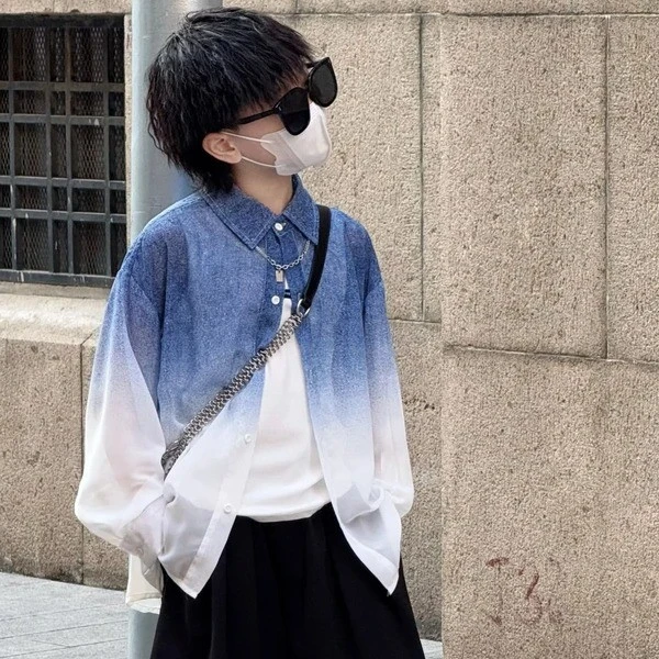 男童渐变衬衫2025夏季新款中大童宽松时尚新中式青花瓷拼色开衫潮