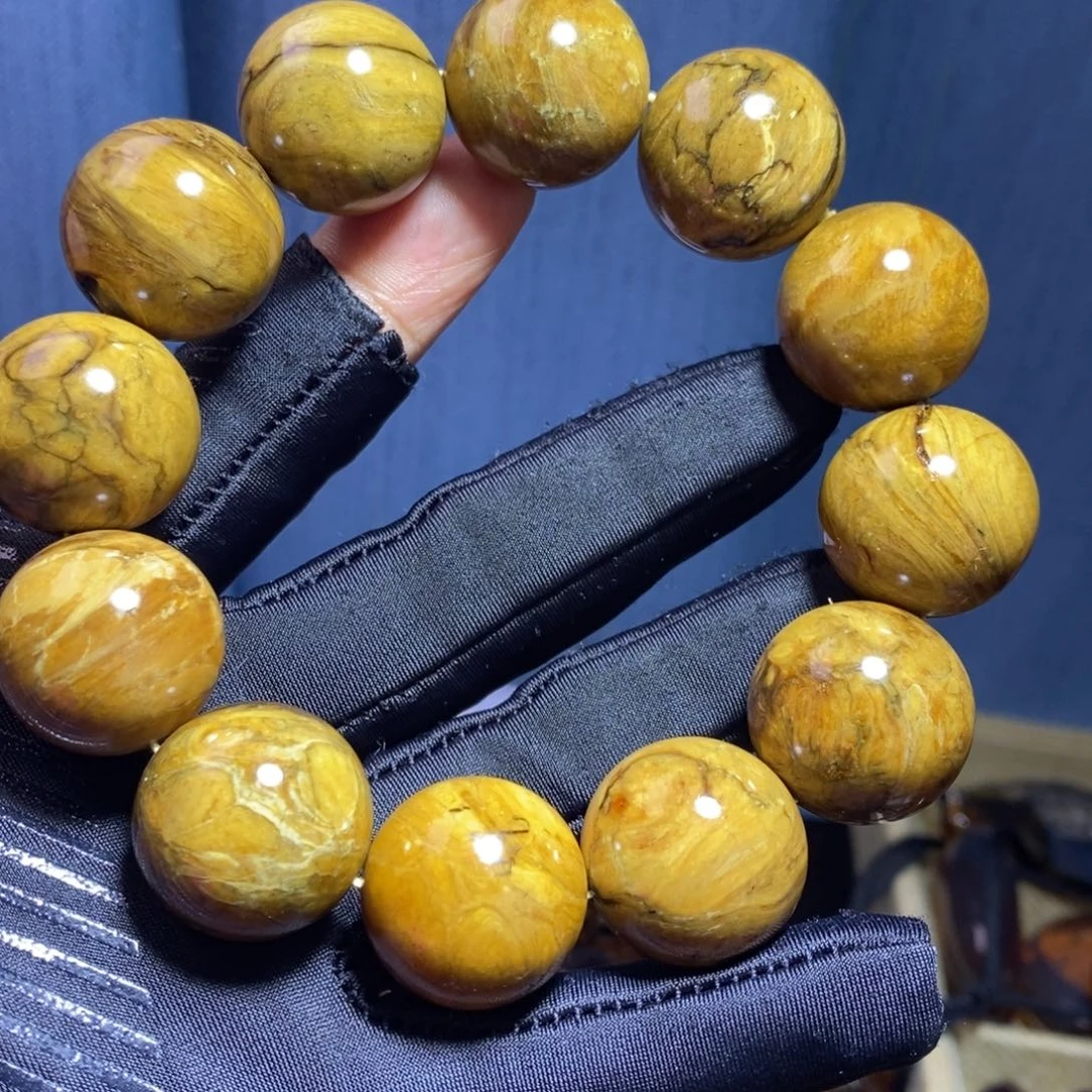 琥珀未镶嵌裸石……