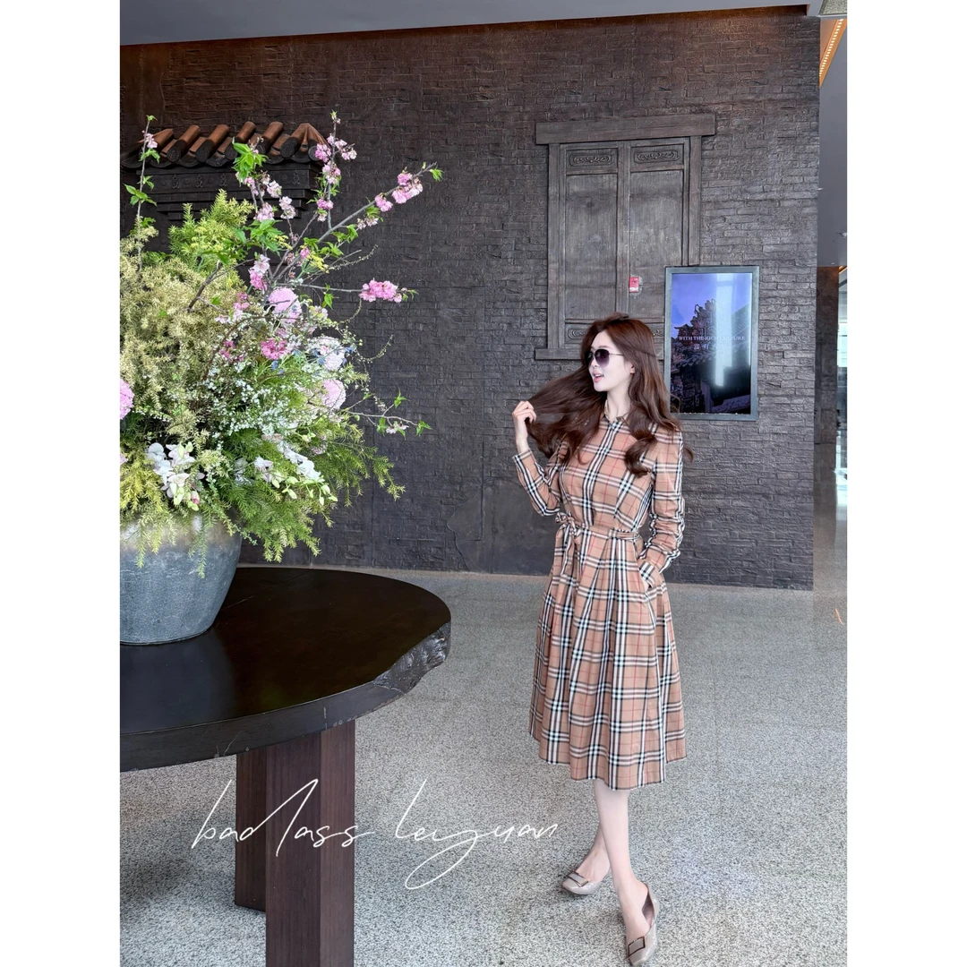 【永不过时】LEYUAN裙子2025春夏秋新款复古时尚格子收腰裙显瘦气质