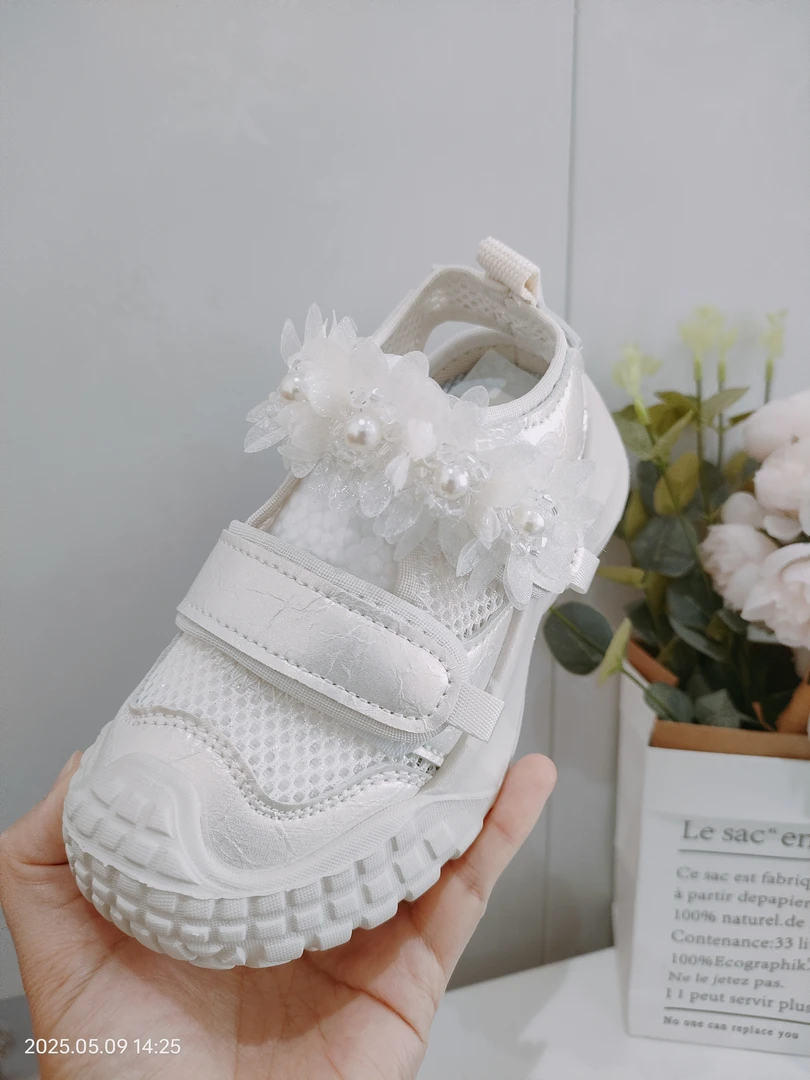 28-32码段透网鞋单网运动凉鞋女童超轻底