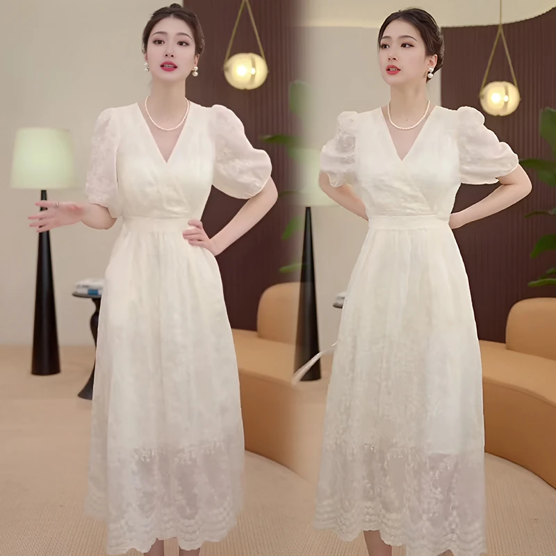 高端精致连衣裙女装2025夏季新款时尚优雅气质长裙白色度假风裙子