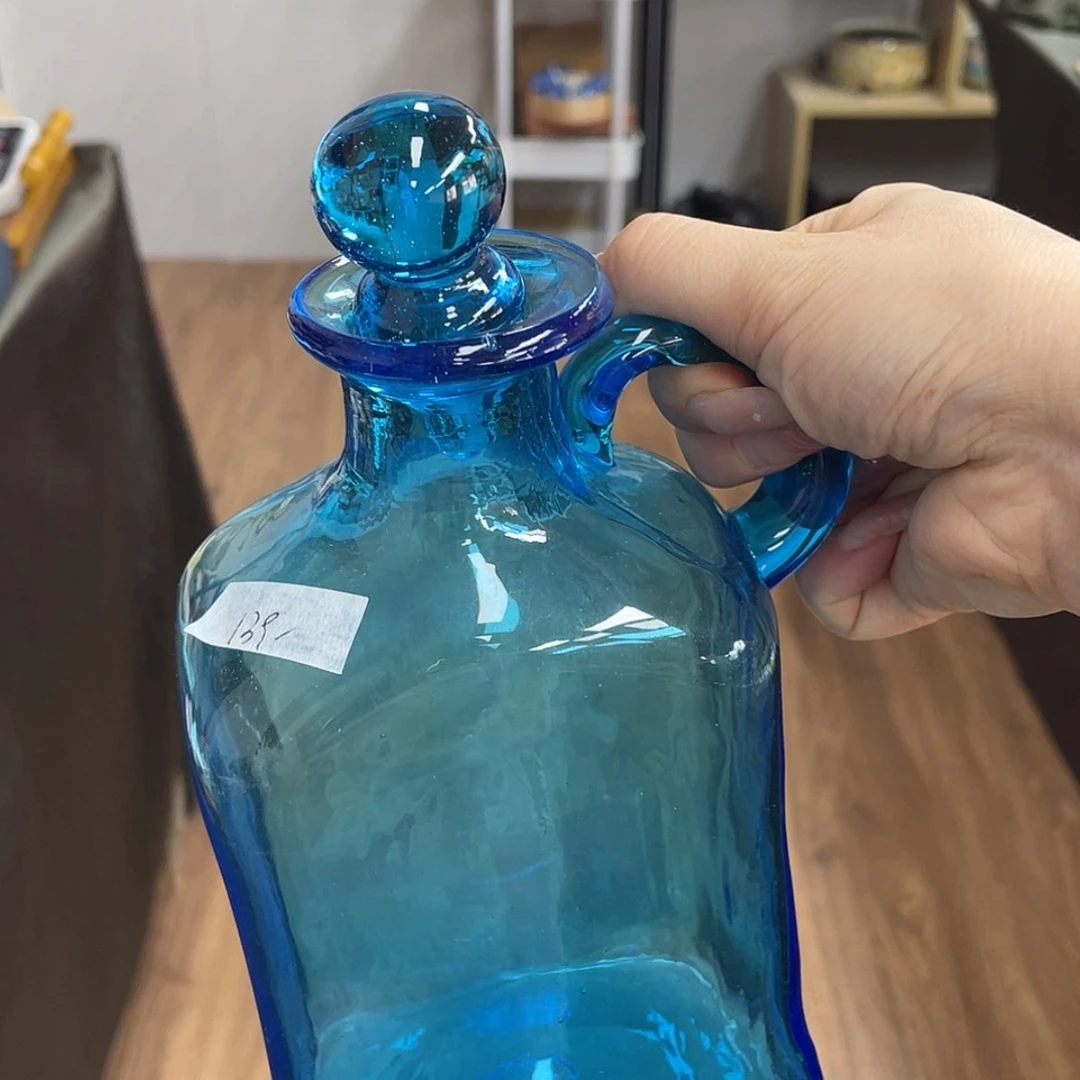 【闪购商品】用****8-微瑕_ 回流物品，不是全新
