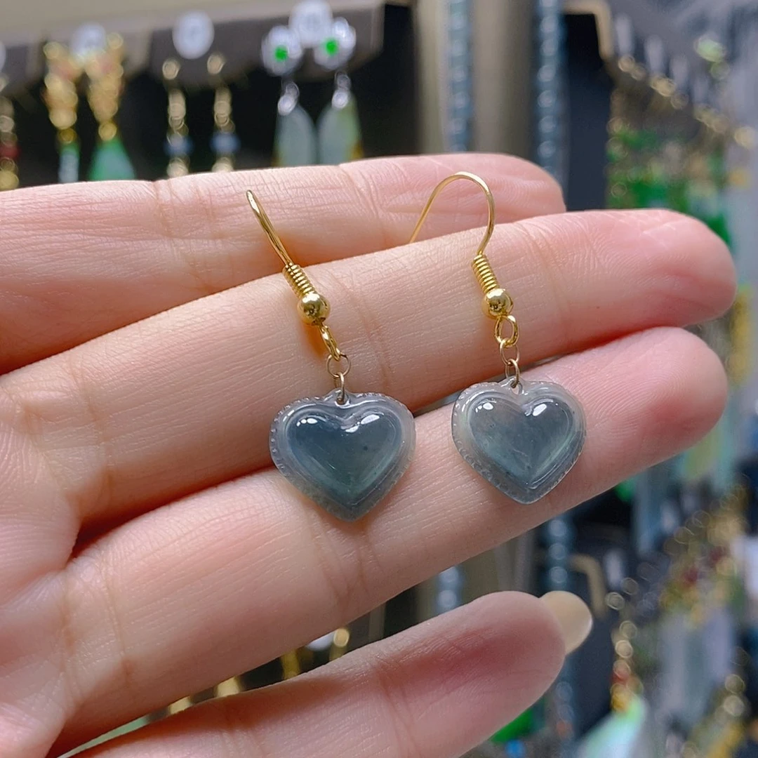未镶嵌翡翠耳饰翡翠