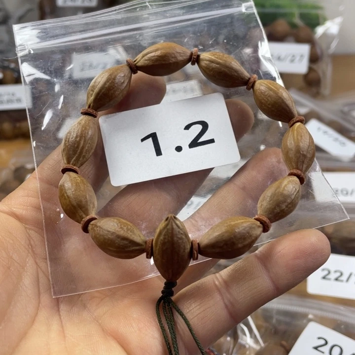 橄榄核吊坠橄榄核