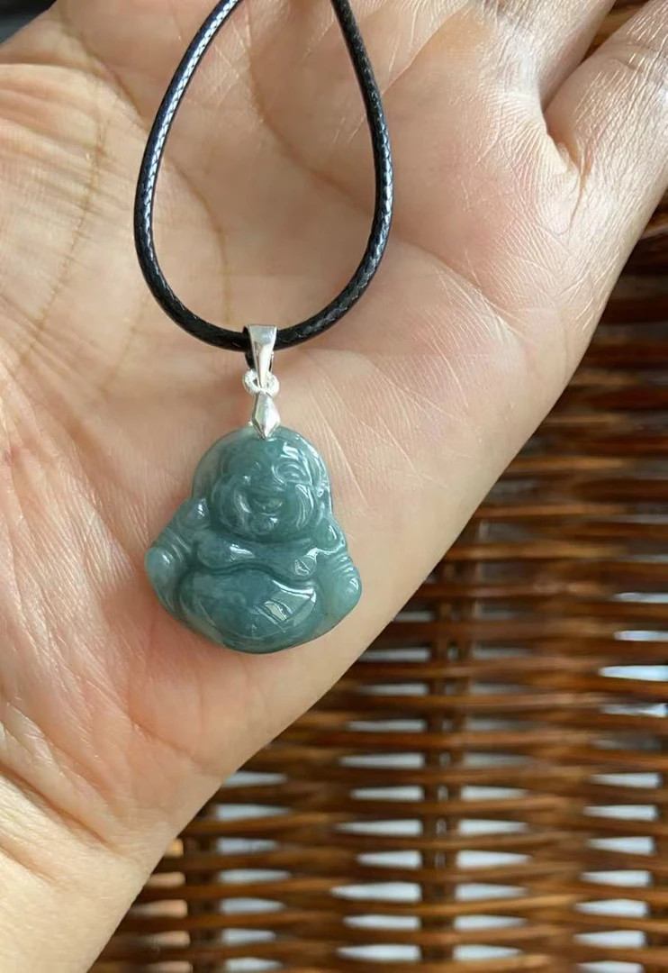 天然翡翠佛公吊坠