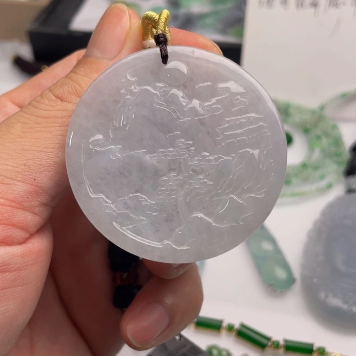 翡翠未镶嵌颈饰缅甸翡翠