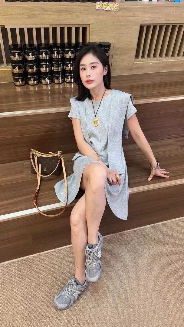 Miss huo 慢跑鞋 C灰色 A06