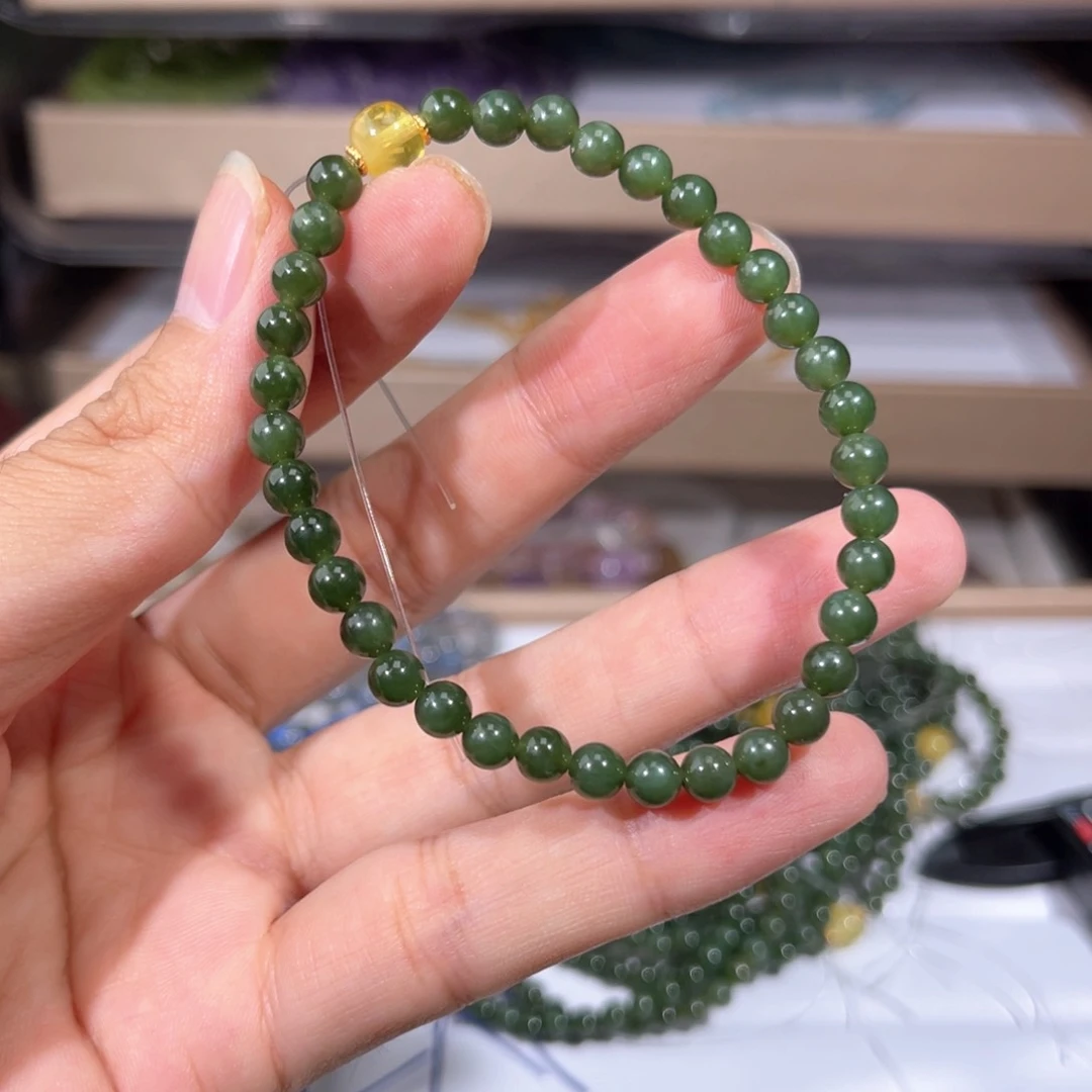 手链未镶嵌和田玉（碧玉）碧玉027