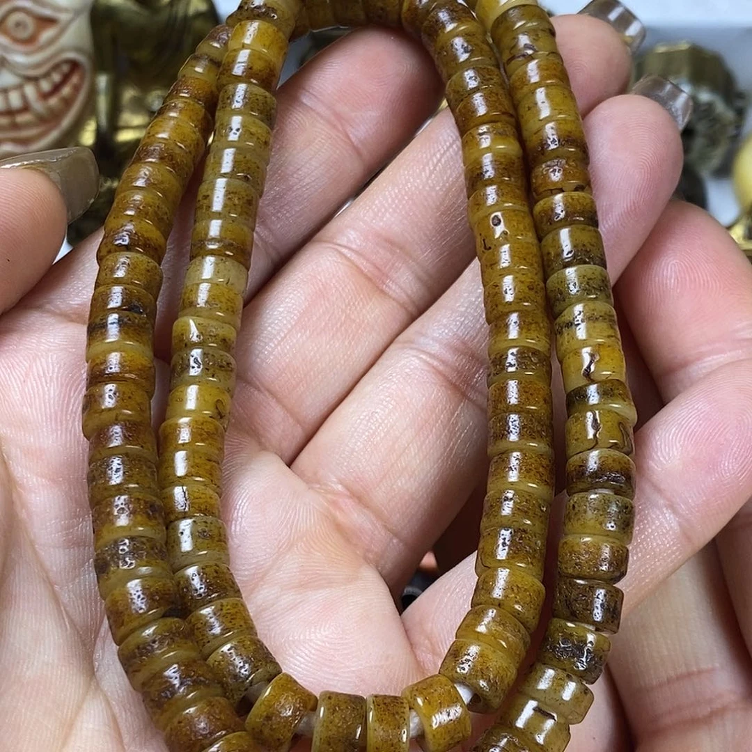 贝壳手串/手链……………………………………