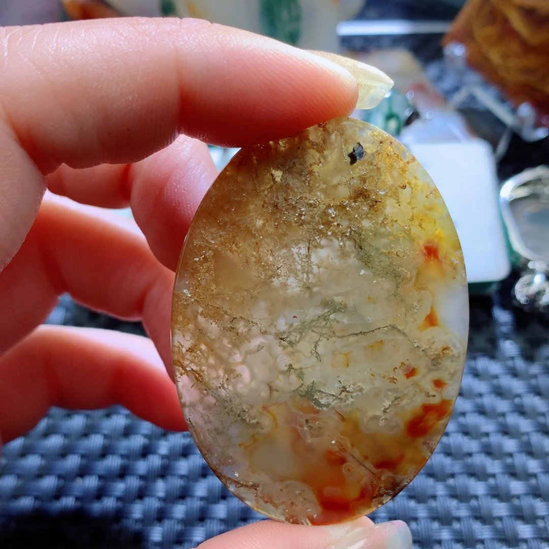 未镶嵌颈饰玛瑙/玉髓悠**悠