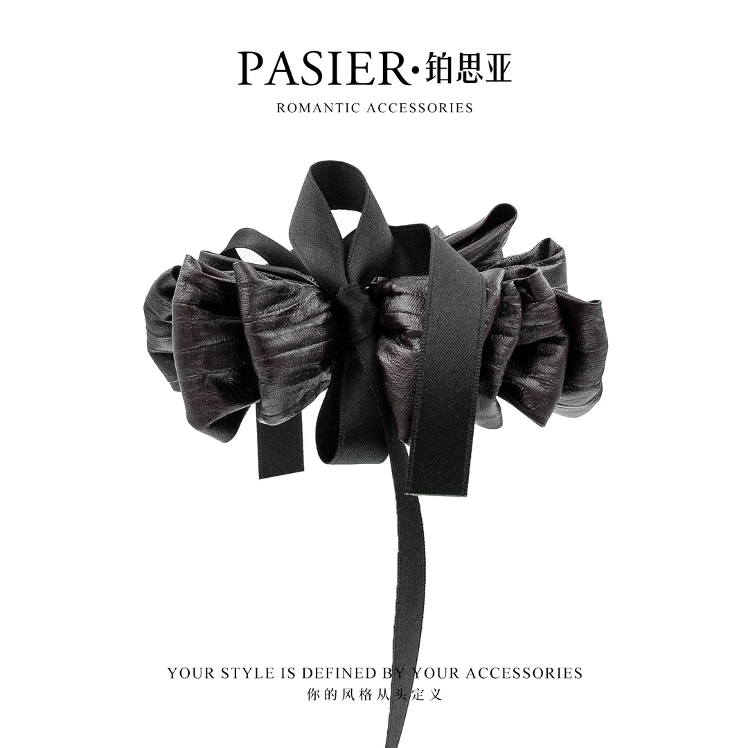 铂思亚 法式浪漫气质百搭香蕉夹FB2682【A】