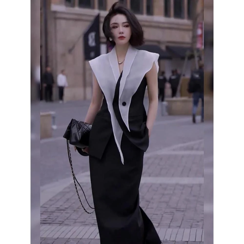 今年流行时尚干练气质女神范高端高级感小香风马甲半身裙套装夏季