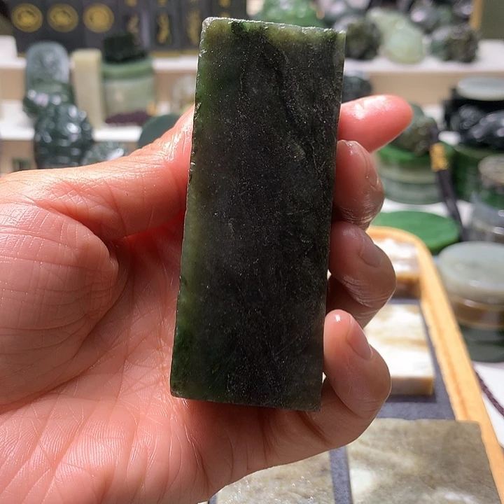 和田玉未镶嵌珠宝半成品