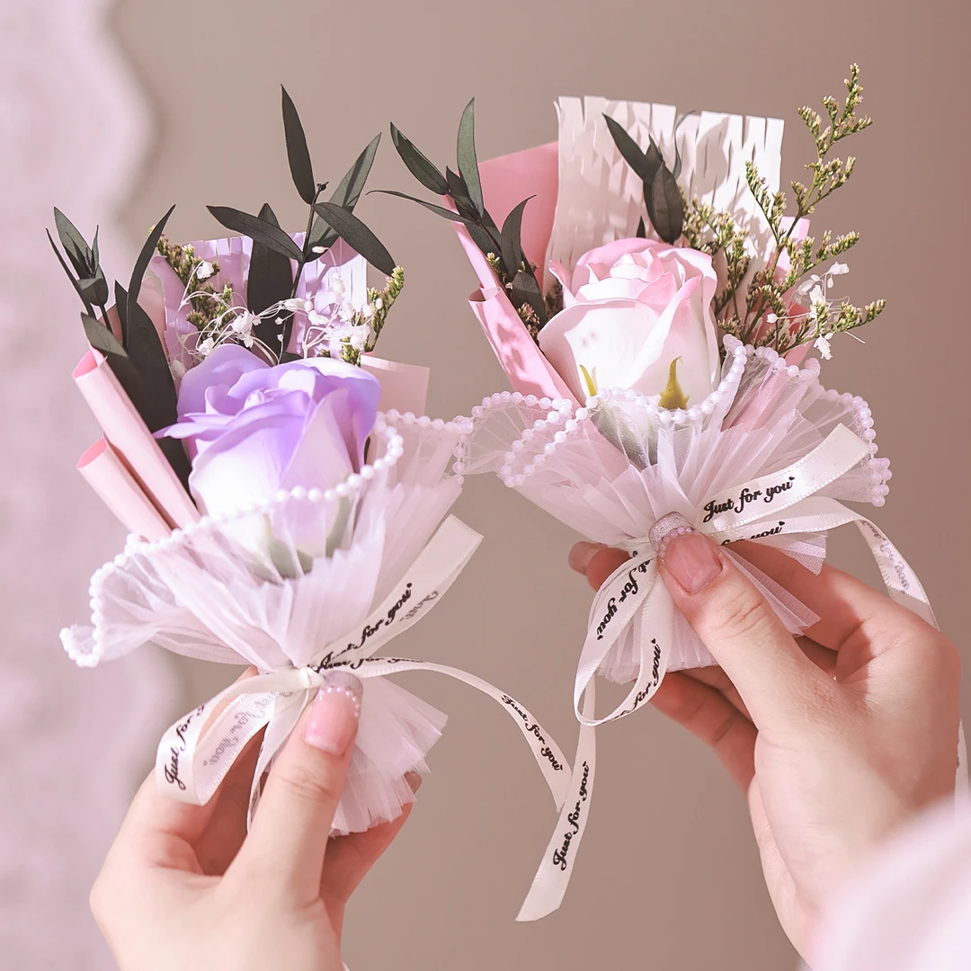 映菲寻七夕情人节送女生生日礼物高级感情侣纪念意义实用礼品花束