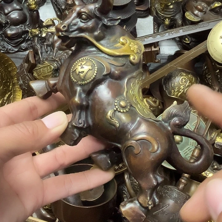 顺顺利利，铜器摆件