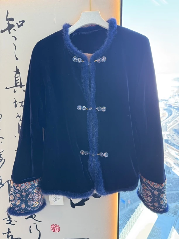 丝绒撞色加棉外套