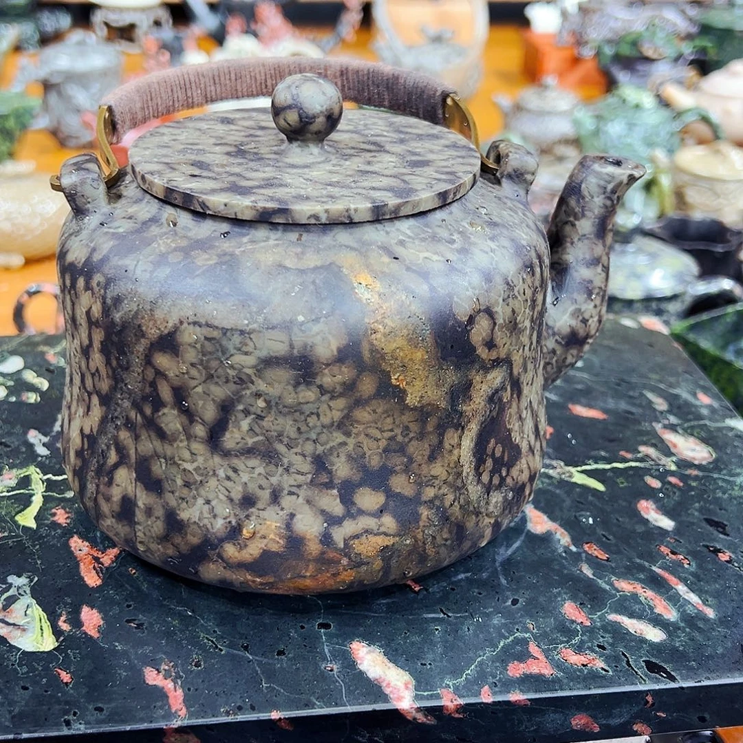 用***8福利茶空间天然原石