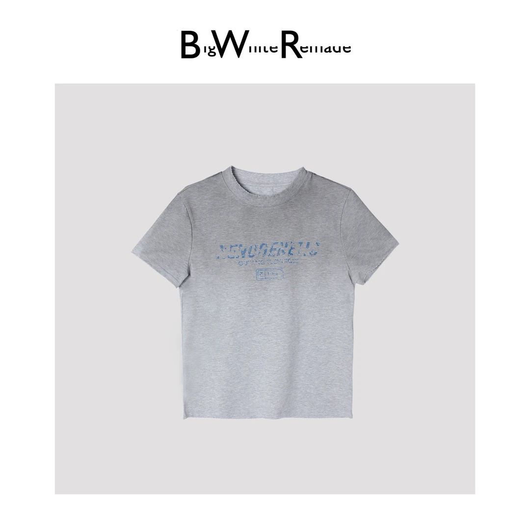 “灰律小调”精梳棉+喷马骝工艺休闲体恤D5L739