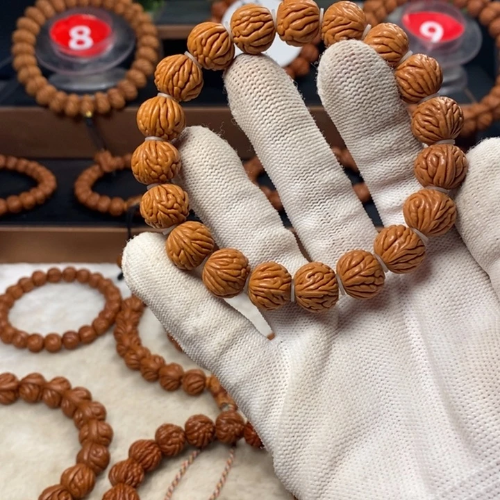 桃核吊坠秦岭龙纹