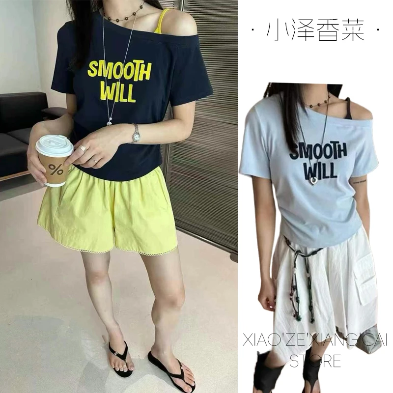 美式字母印花黑色假两件斜肩短袖T恤女夏季修身显瘦露肩短款上衣
