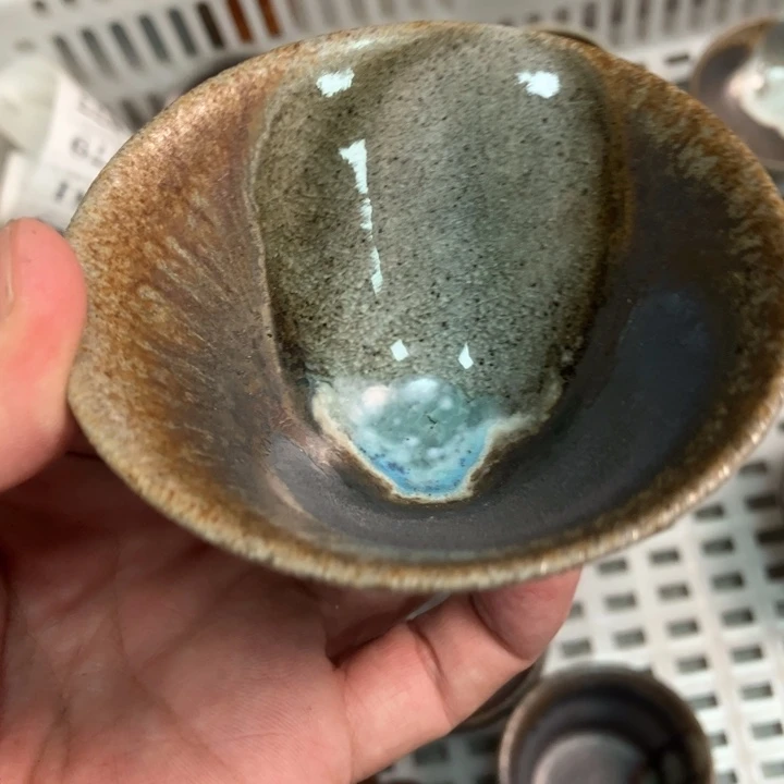 柴烧杯子与宝瓶大放漏